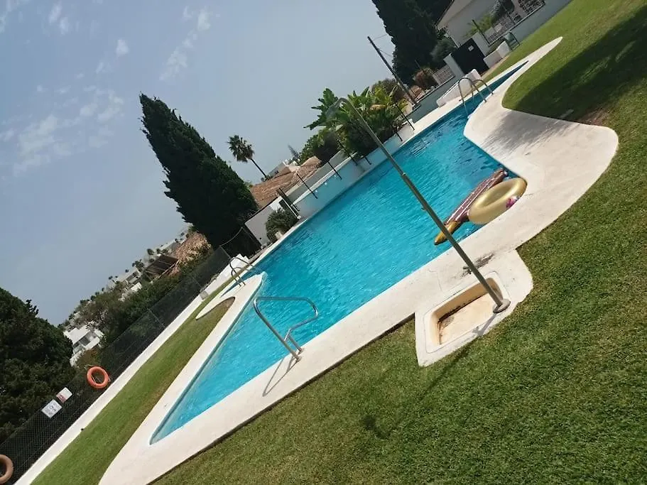 Beautiful Spacious Two Bed Facing The Ocean! Marbella 0*,  Spain